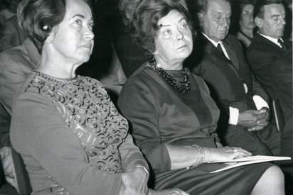 vl. Rosa Weber und Hertha Firnberg beim Frauenkongress 1967 © ÖGB Archiv